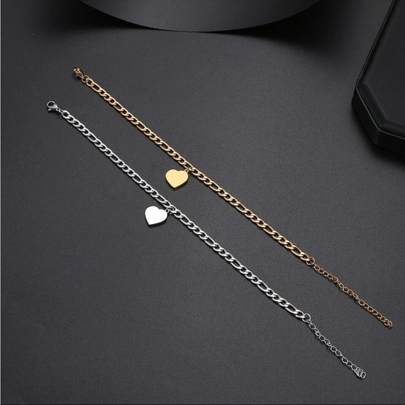 NEW Silver Figaro Chain Heart Charm Ankle Bracelet Anklet - Picture 4 of 7